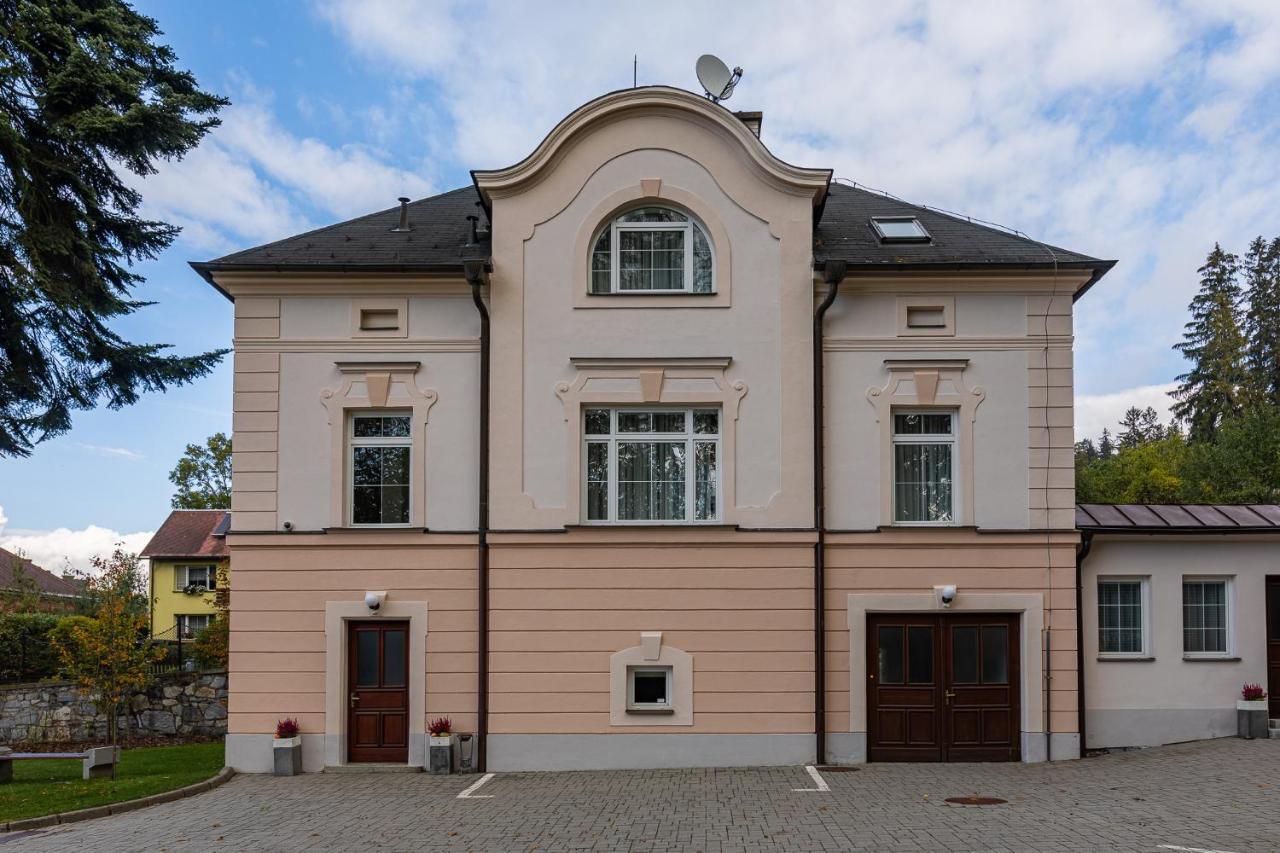 Wellness & Spa Hotel Villa Regenhart Jeseník Exteriér fotografie