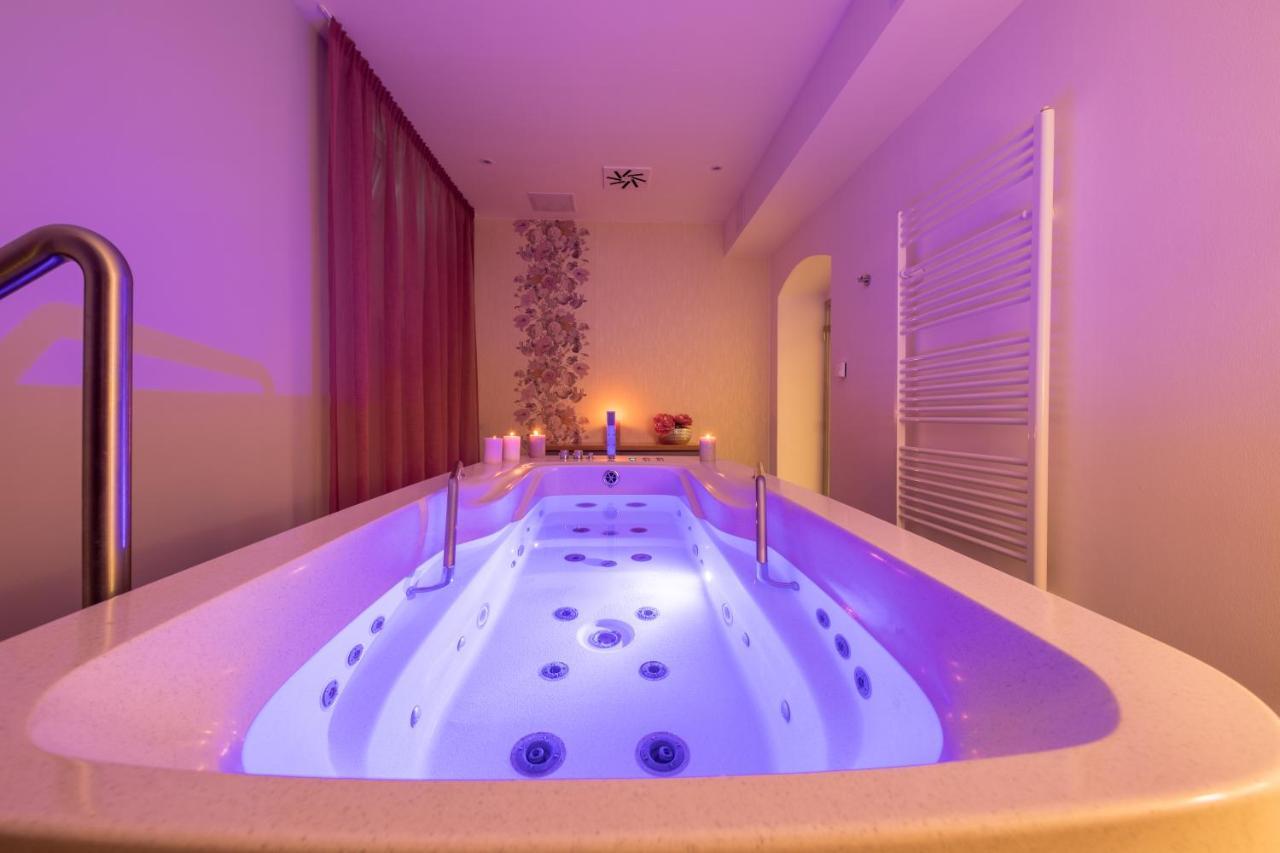 Wellness & Spa Hotel Villa Regenhart Jeseník Exteriér fotografie